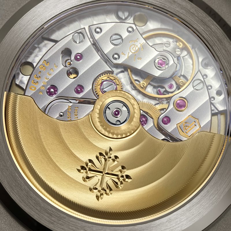 Patek 5811_movement