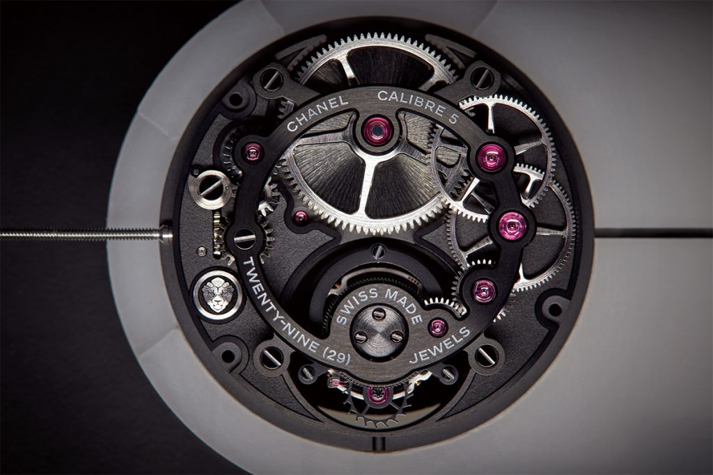 J12 BLEU Tourbillon_setup4_1200